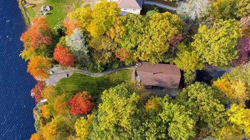 123 Lake Shore Drive W, Thompson, NY, 12775 | Card Image