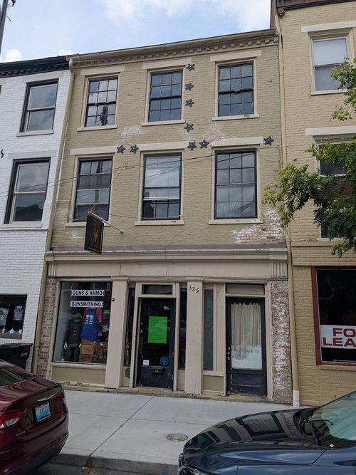 325 Mulberry St, Madison, IN, 47250-3416 | Card Image