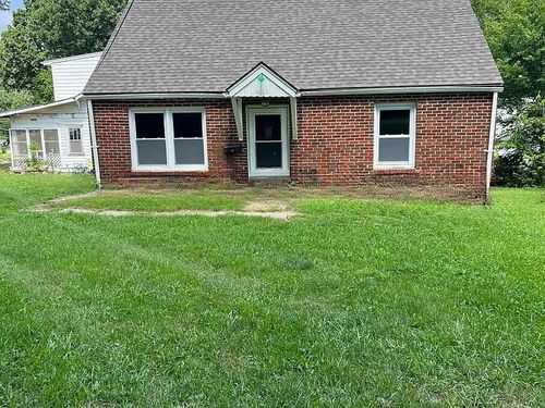 9602 E 16th St S, Independence, MO, 64052-1915 | Card Image