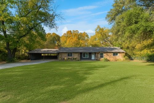 312 Old Justin Rd, Argyle, TX, 76226-3508 | Card Image