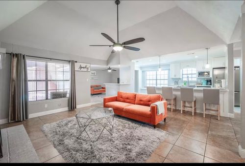 313 Diamond Drive, Desoto, TX, 75115 | Card Image