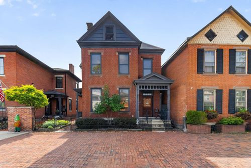 529 S 3rd St, Columbus, OH, 43215-5720 | Card Image