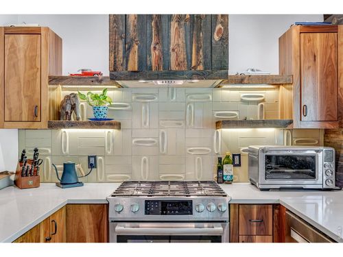 2610 Lloyd Cir, Boulder, CO, 80304-2002 | Card Image