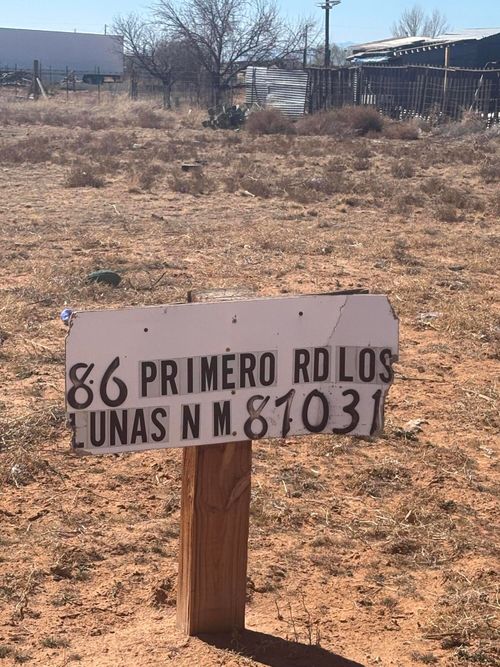 86 Primero Rd, Los Lunas, NM, 87031-6294 | Card Image