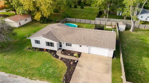 103 Jones St, Catlin, IL, 61817-8914 | Card Image