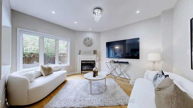 24 Pamgrey Rd, House other with 5 bedrooms, 4 bathrooms and 2 parking in Markham ON | Image 7