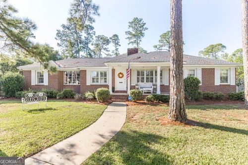 906 6th Ave, Albany, GA, 31701-1743 | Card Image