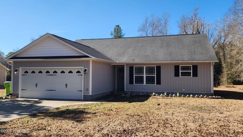 515 Hollywood Blvd, Havelock, NC, 28532-2325 | Card Image