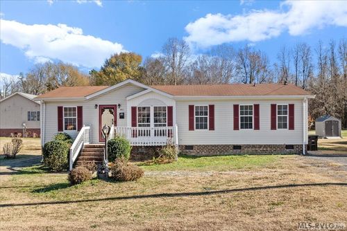 306 Franklin St, Emporia, VA, 23847-2102 | Card Image