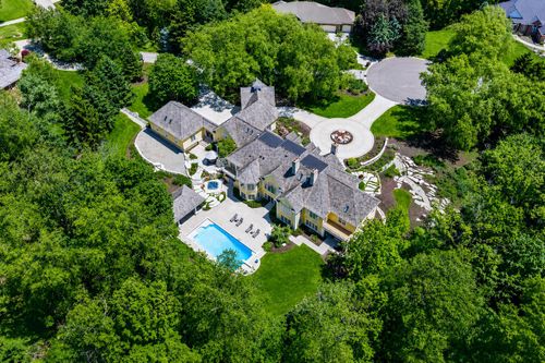 6029 Hillsborough Ct Sw, Grandville, MI, 49418-3238 | Card Image