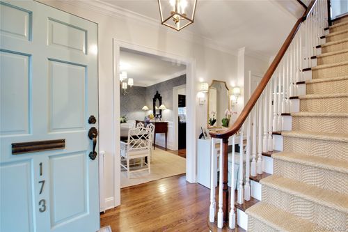 173 Brixton Rd, Garden City, NY, 11530-1323 | Card Image