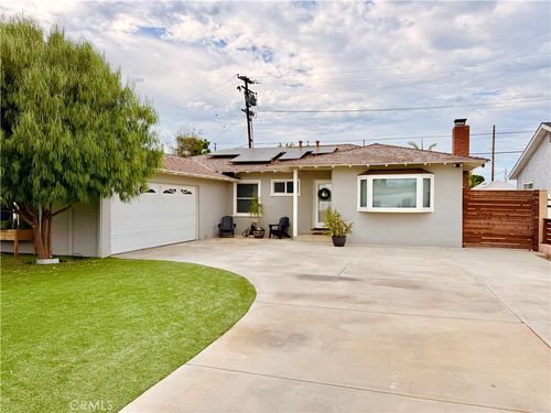 515 E Hoover Ave, Orange, CA, 92867-4922 | Card Image