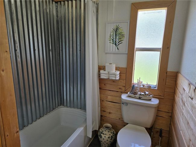 17172 Ne 37 Th Ave, House other with 3 bedrooms, 2 bathrooms and null parking in CITRA FL | Image 38