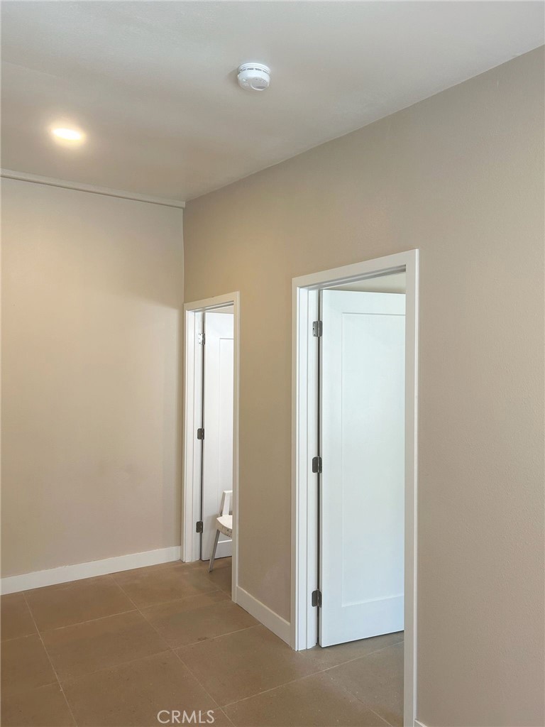 Residential Lease in Los Angeles 3