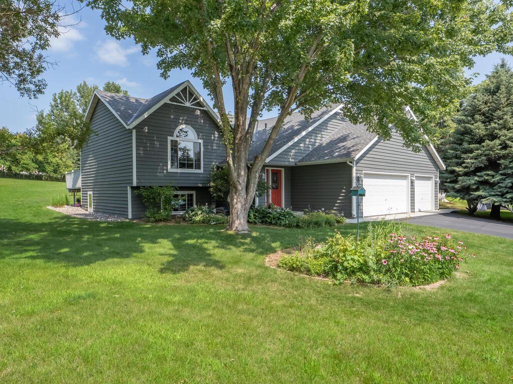 Partridge Cir, Saint Cloud, MN 56301