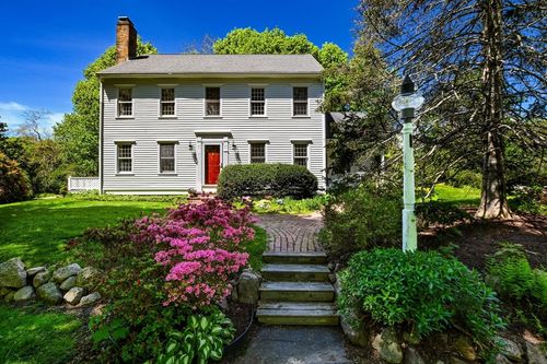 1 Moody Dr, Sandwich, MA, 02563-1878 | Card Image