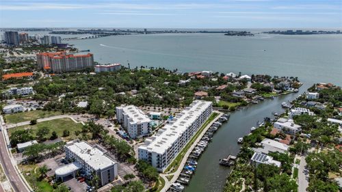211-1703 N Tamiami Trail, Sarasota, FL, 34234 | Card Image