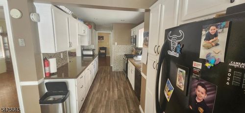 270 Dewitt Ave, Belleville, NJ, 07109-2136 | Card Image