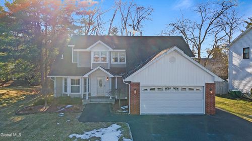 20 Hampshire Way, Colonie, NY, 12309 | Card Image