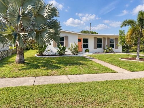 21132 Mcguire Ave, PORT CHARLOTTE, FL, 33952-4337 | Card Image