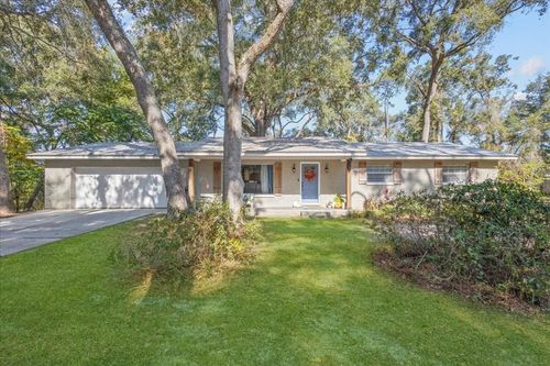 915 Sw 4th Ave, Trenton, FL, 32693-4353 | Card Image