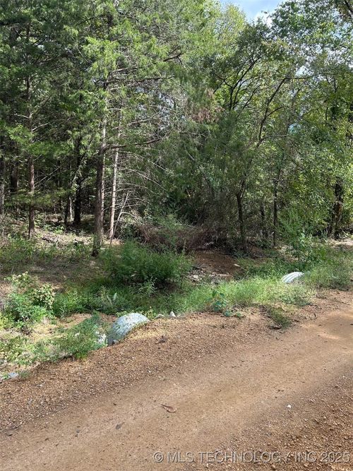 1431 W Easy St, Tishomingo, OK, 73460-4818 | Card Image