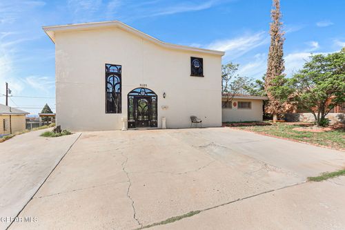 3104 Van Buren Ave, El Paso, TX, 79930-4850 | Card Image