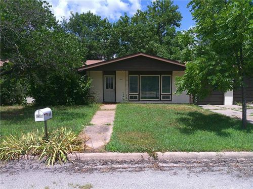 1204 N 4th St, Fredonia, KS, 66736-2115 | Card Image