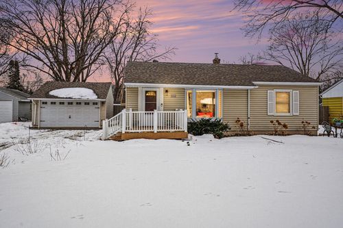 2966 Simpson St, Roseville, MN, 55113-1649 | Card Image