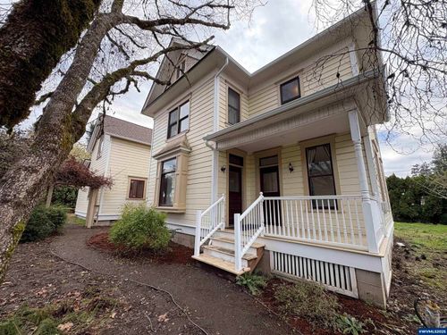 430 W Water St, Stayton, OR, 97383-2234 | Card Image