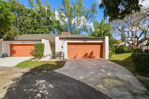 154-3404 Cherry Garden Cir, Lauderhill, FL, 33319-5107 | Card Image