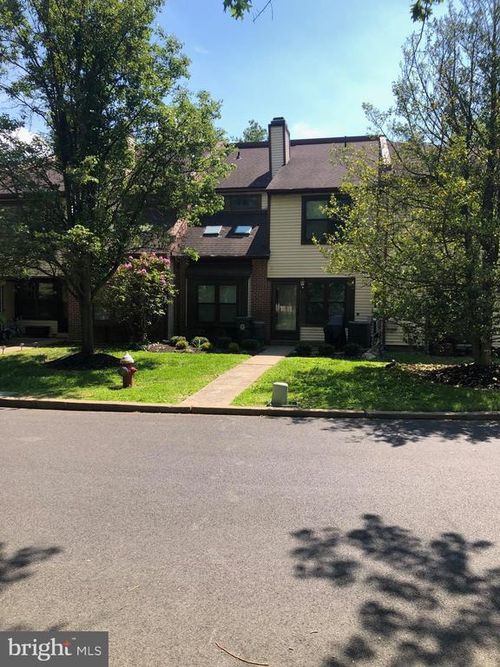 15 Heather Ct, NEWTOWN, PA, 18940-1539 | Card Image