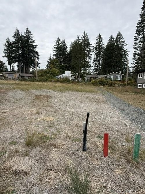 1-325 Twillingate Rd, Campbell River, BC, V9W1V3 | Card Image