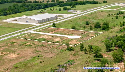 Lot 8 Apache Cv, Gainesville, TX, 76240 | Card Image