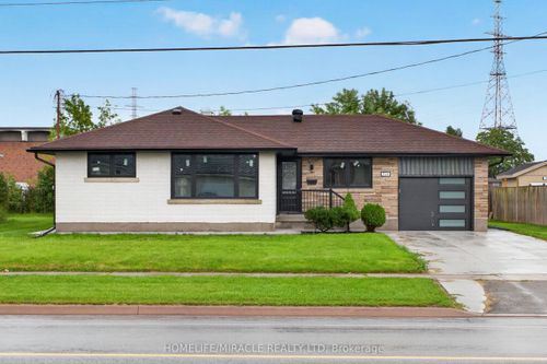 216 Wellington St, Welland, ON, L3B1B5 | Card Image