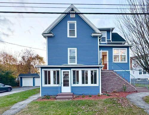 fl-1st-54 New Haven Ave, Waterbury, CT, 06708-4517 | Card Image