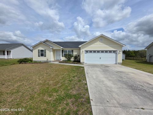 225 Wingspread Ln, Beulaville, NC, 28518-7511 | Card Image