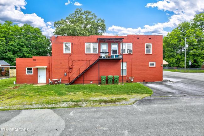 717 Cates St, Home with 0 bedrooms, 0 bathrooms and null parking in Maryville TN | Image 4