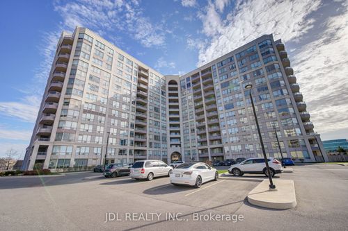 816-9017 Leslie St, Richmond Hill, ON, L4B4R8 | Card Image