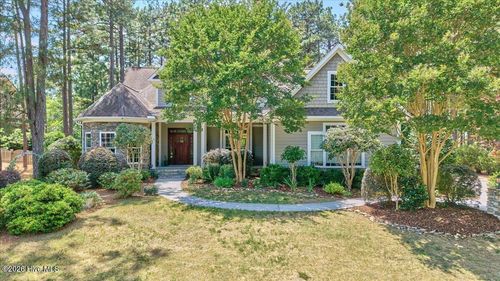 10 Banning Dr, Whispering Pines, NC, 28327-5004 | Card Image