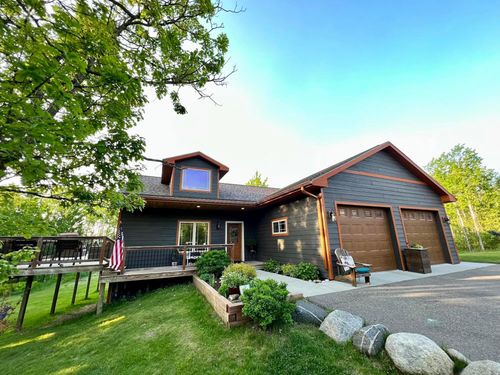 216 Margos Way Sw, Bemidji, MN, 56601-4042 | Card Image