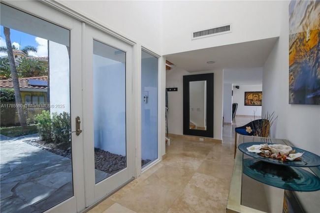 4050 Ne 25 Th Ave, House other with 3 bedrooms, 4 bathrooms and null parking in Lighthouse Point FL | Image 18