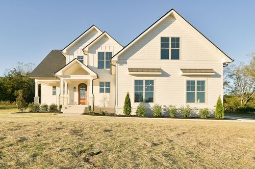 267 Rutledge Ln, Lebanon, TN, 37087-8195 | Card Image