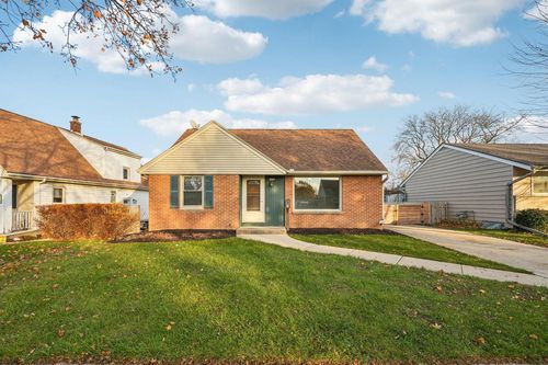 3372 S 71st Street, Milwaukee, WI, 53219 | Card Image