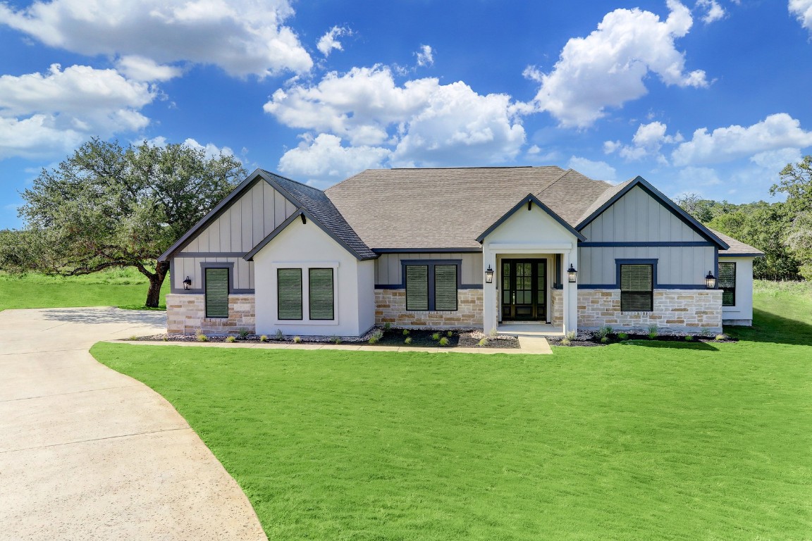 Treaty Oak Cv, Spicewood, TX 78669
