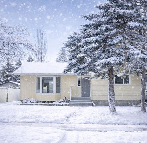 1317 Elevator Rd, Saskatoon, SK, S7M3X3 | Card Image