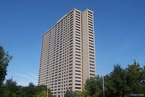apt-2803-1300 E Lafayette St, Detroit, MI, 48207-2926 | Card Image