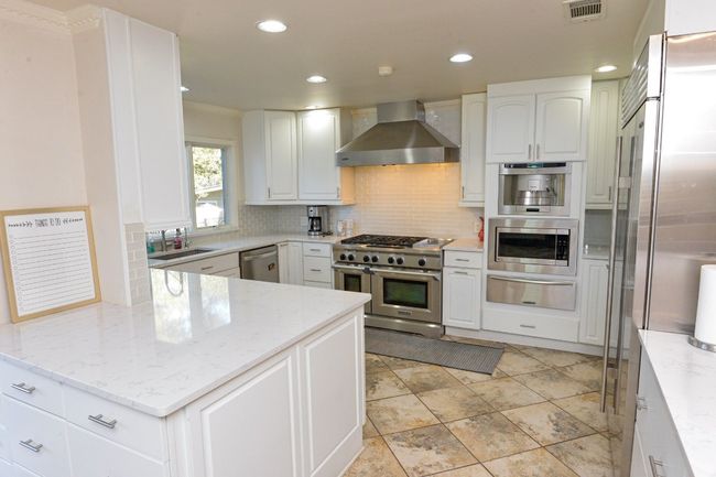10710 D K Ranch Rd, House other with 4 bedrooms, 3 bathrooms and 8 parking in Austin TX | Image 15