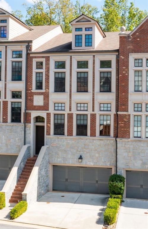 1331 Dover Cir Ne, Brookhaven, GA, 30319-4334 | Card Image