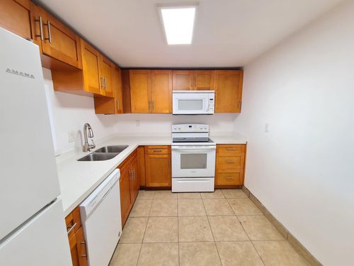 20-3d-4384 Nw 9th Ave, Deerfield Beach, FL, 33064-1764 | Card Image